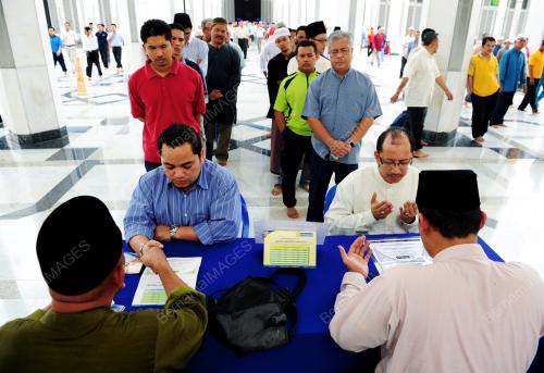 BULAN RAMADAN
