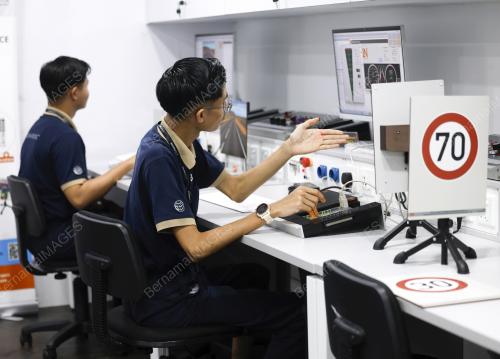 BERMAZ AUTO BERHAD