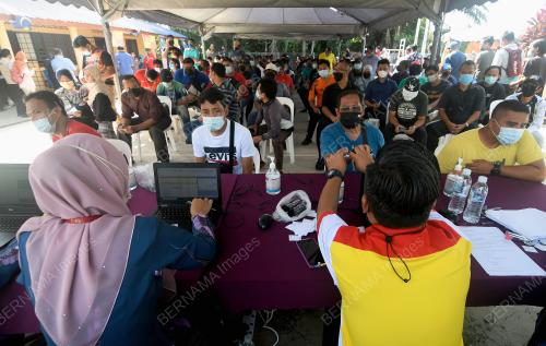 TINJAUAN AGIHAN BWI DAN BSB DI KAMPUNG LOMBONG SHAH ALAM
