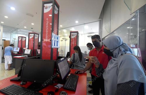 TINJAUAN DI PEJABAT KWSP SHAH ALAM
