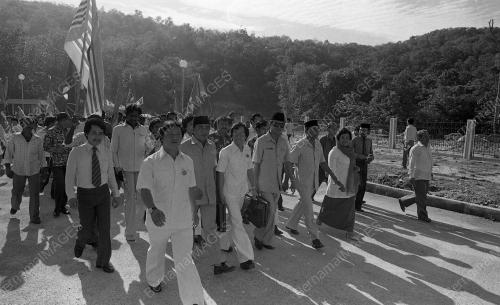 HARI PENAMAAN CALON SELAYANG