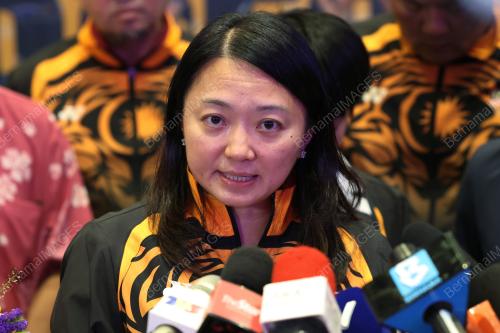 HANNAH YEOH