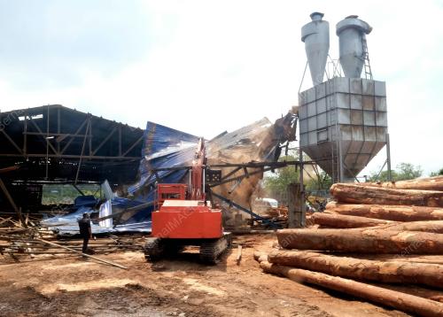 OPERASI PENCEROBOHAN TANAH KERAJAAN