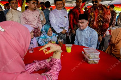 DATUK SERI ANWAR IBRAHIM