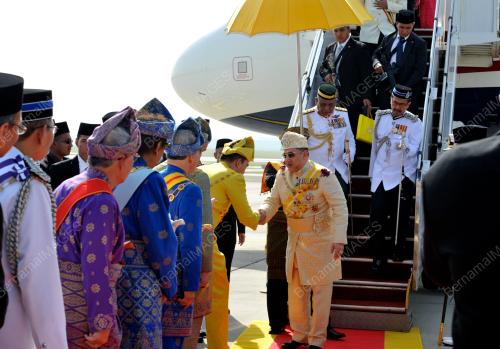 SG06_13122016_AGONG