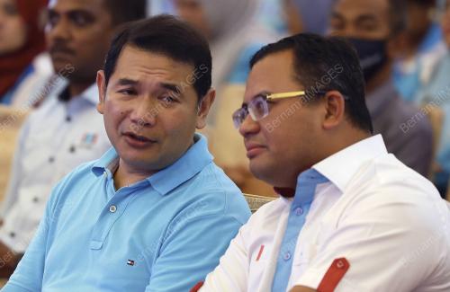 RAFIZI RAMLI