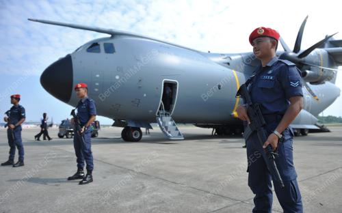 SG06_15032015_A400M
