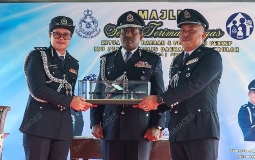 DATUK HUSSEIN OMAR KHAN