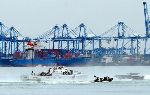 SG06_15102012_DEMO_MARITIM