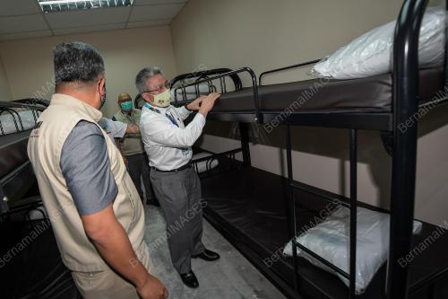DATUK SERI DR ADHAM BABA