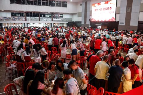 MAKAN BESAR TAHUN BARU CINA
