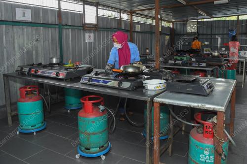 ASRAMA PEKERJA TOP GLOVE