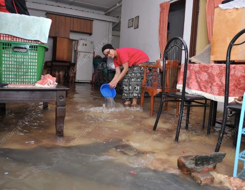 SG06_16102016_BANJIR