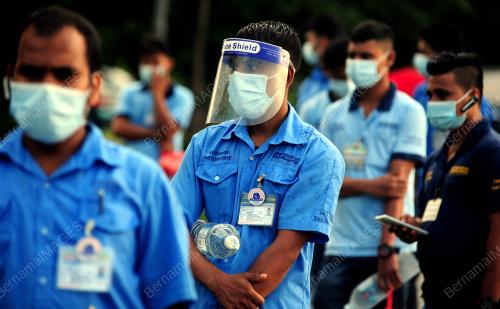 TINJAUAN SEKITAR ASRAMA PEKERJA WANITA TOP GLOVE