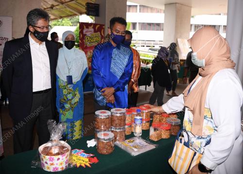 DATUK D AHMAD SABIRIN ARSHAD