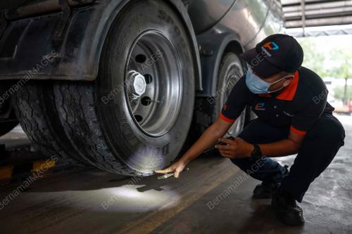 PEMERIKSAAN KENDERAAN BERAT PUSPAKOM