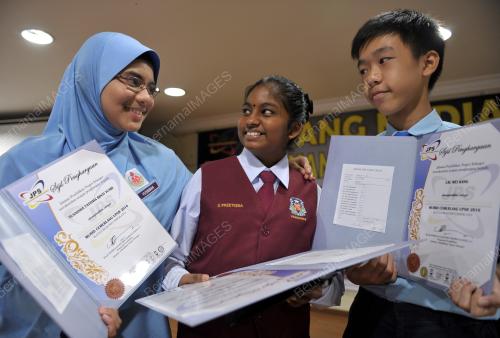 SG06_17112016_UPSR