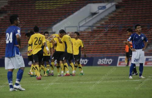 SG06_18022011_PIALA_FA