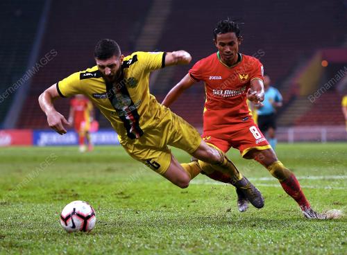 SG06_18082019_BOLA_BN201908016868