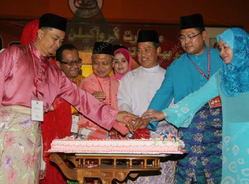 MUHYIDDIN YASSIN