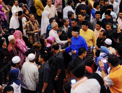 MOHD NAJIB TUN RAZAK