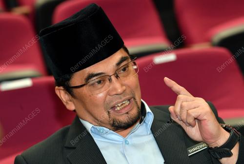 DATUK SHAHZIHAN AHMAD