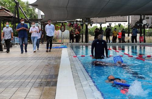 DATUK SERI REEZAL MERICAN NAINA MERICAN