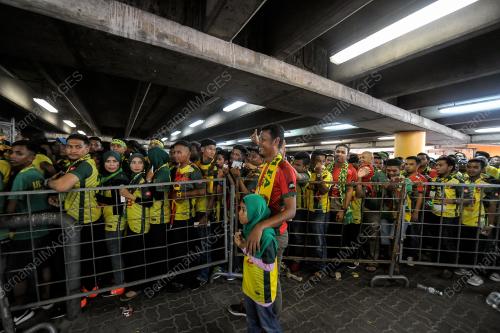 SG06_20052017_BOLA