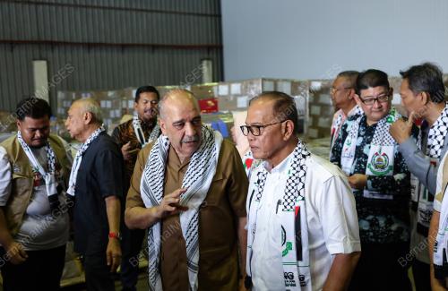 DATUK SERI WAN ROSDY WAN ISMAIL