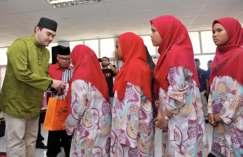 SG06_20062017_AIDILFITRI