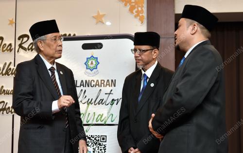 TAN SRI ABDUL AZIZ MOHD YUSOF