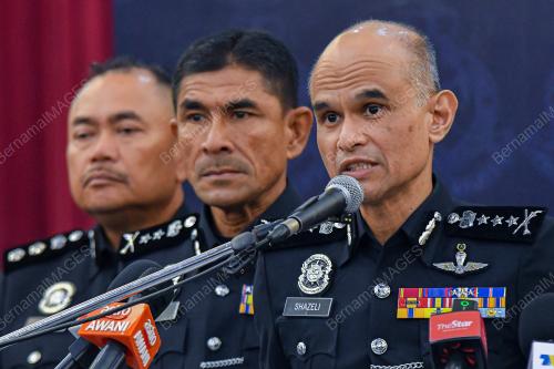 DATUK SHAZELI KAHAR