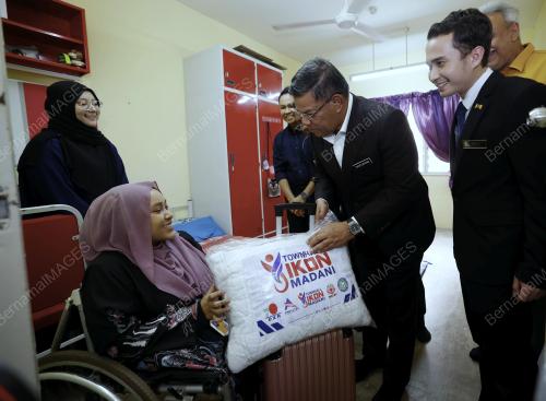 DATUK SERI SAIFUDDIN NASUTION