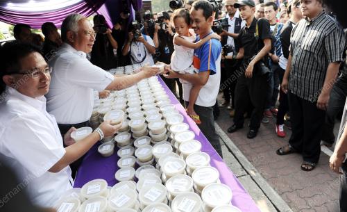 SG06_22072013_SAMPAI_BUBUR