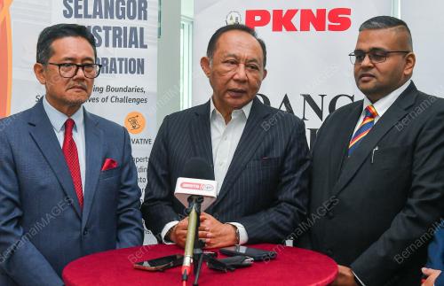 DATUK MAHMUD ABBAS