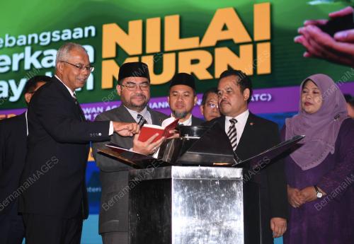 SG06_23092019_UITM_SEMINAR_BN201909201688