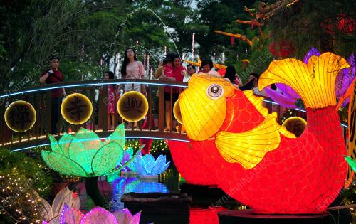 MALAM MENJELANG TAHUN BARU CINA 2020
