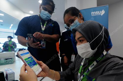 TINJAUAN SIARAN LANGSUNG PROGRAM IMUNISASI COVID-19 KEBANGSAAN