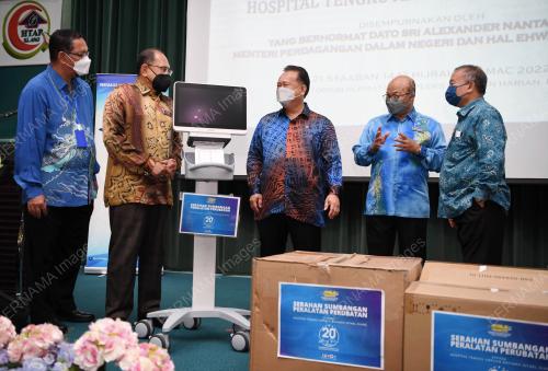 DATUK SERI ALEXANDER NANTA LINGGI