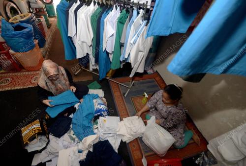 SG06_25122018_BAJU_SEKOLAH_BN201812