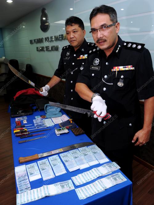 SG06_26032012_PC_POLIS