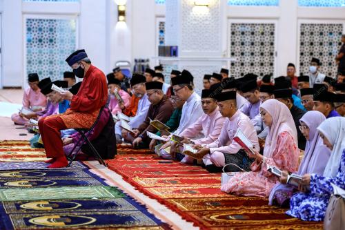 SULTAN SHARAFUDDIN IDRIS SHAH