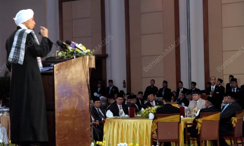 SG06_27092012_LANCAR_WAKAF