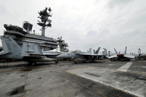 USS ABRAHAM LINCOLN