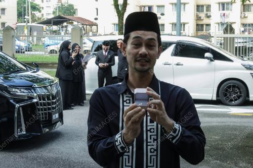 FARID KAMIL
