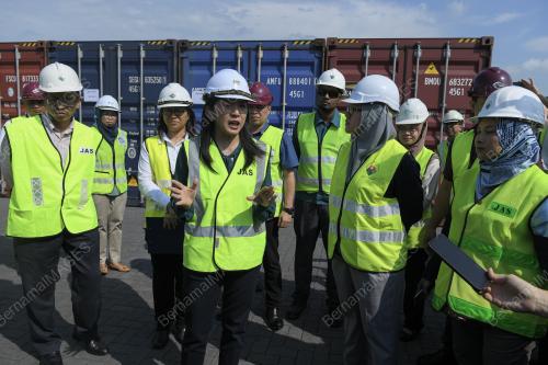 SG06_28052019_SAMPAH_BN201905270897