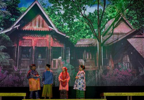 TEATER MUZIKAL RUBIAH