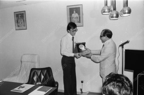 KEMENTERIAN THAILAND MELAWAT