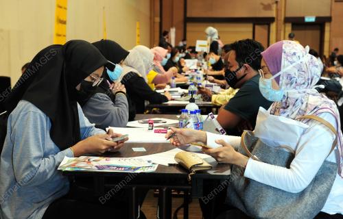 TINJAUAN KEMPEN BANTUAN PEMBAYARAN BALIK PINJAMAN