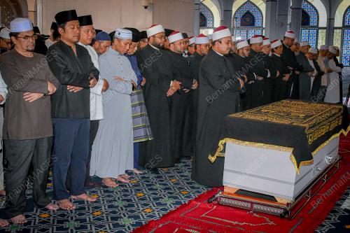IBU TENGKU PERMAISURI SELANGOR MENINGGAL